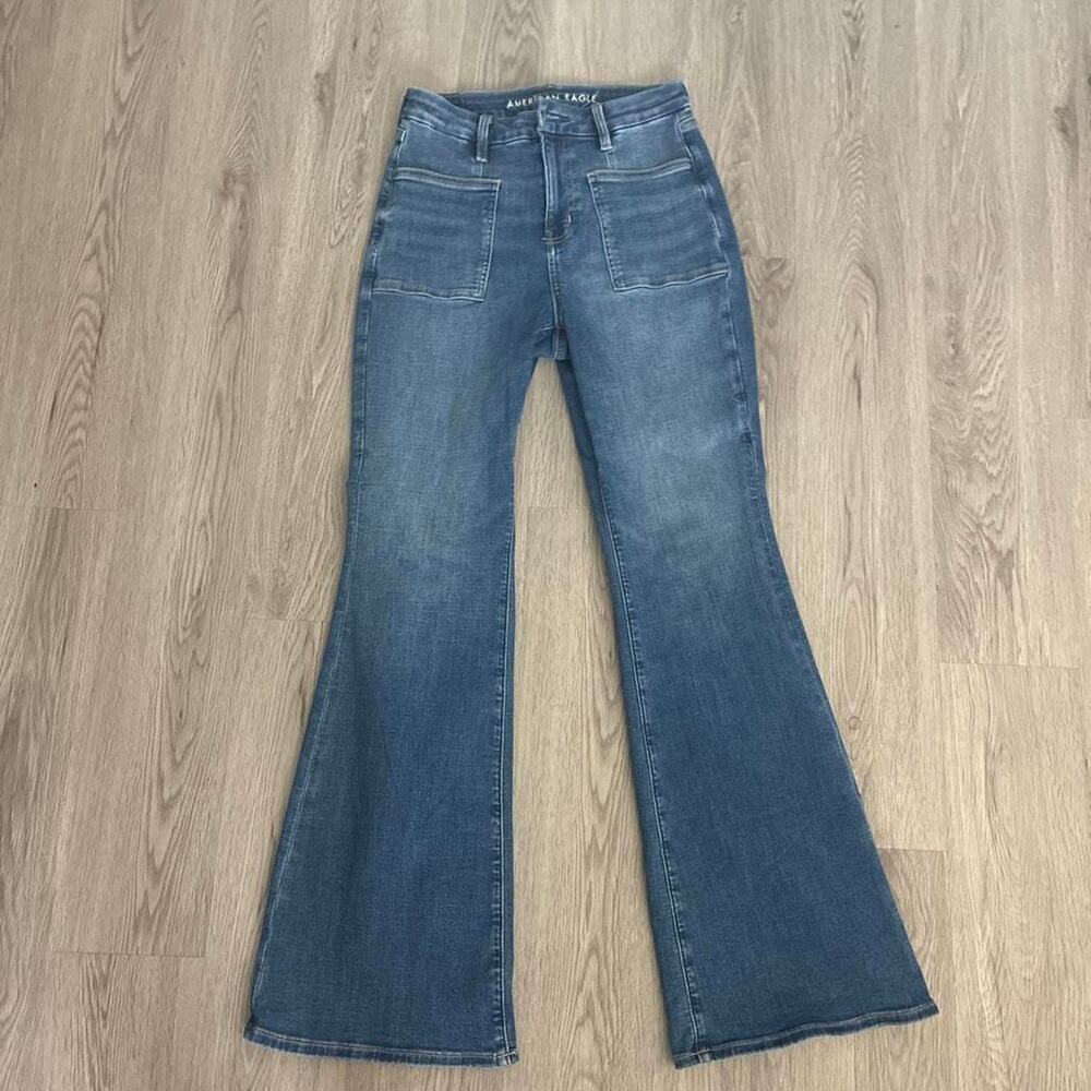 Womens size 6 american eagle